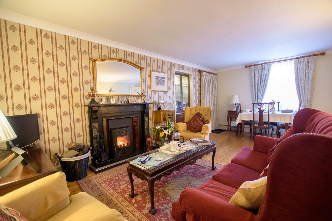 Brennan'S Accommodation Glenties Bagian luar foto