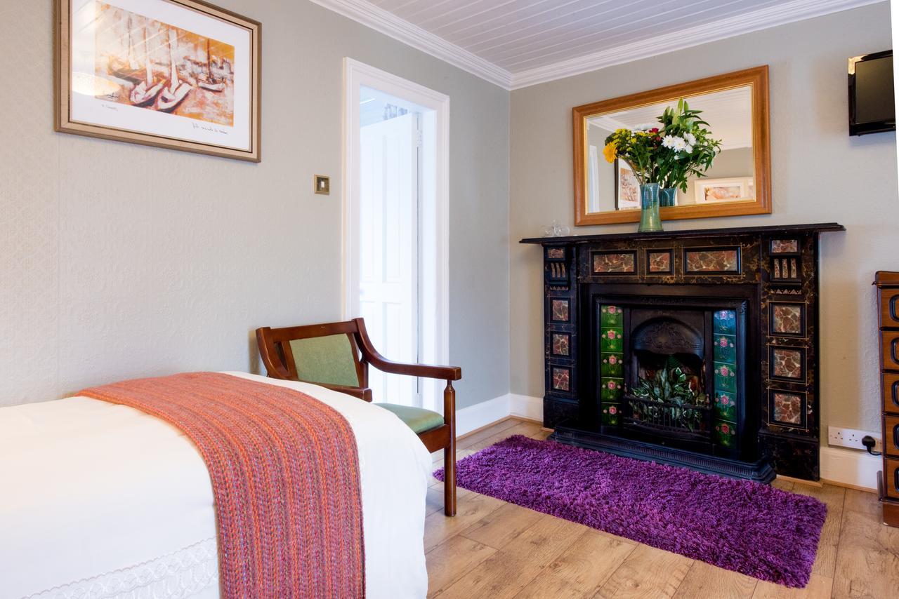 Brennan'S Accommodation Glenties Bagian luar foto