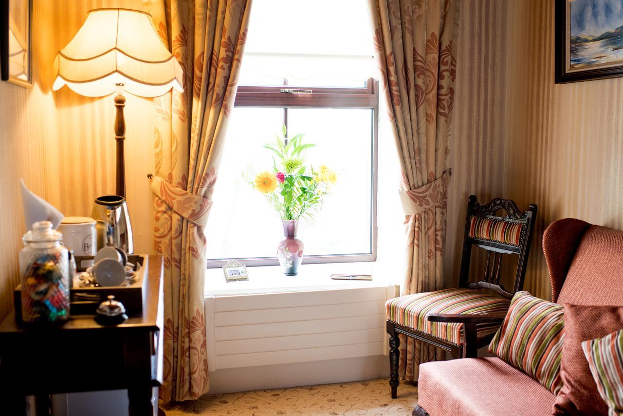 Brennan'S Accommodation Glenties Bagian luar foto