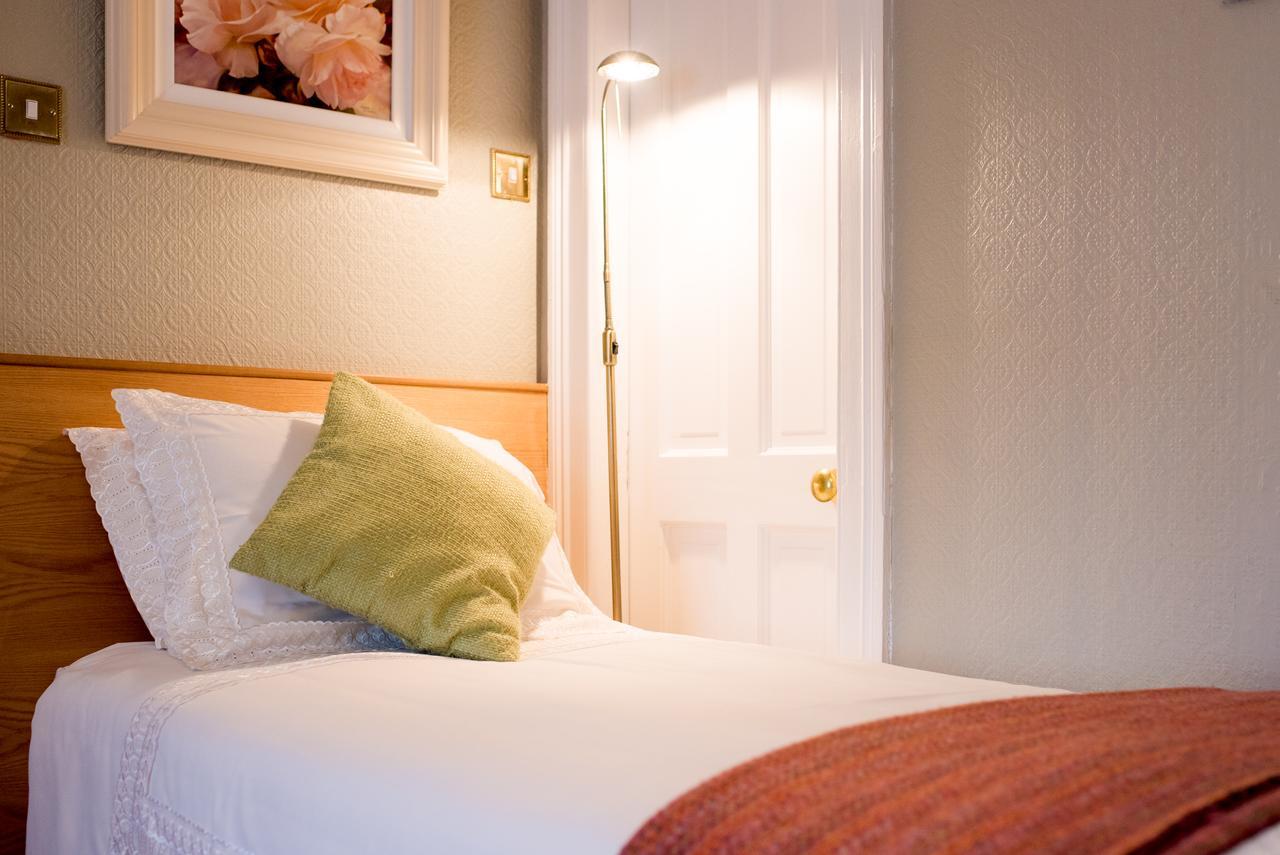 Brennan'S Accommodation Glenties Bagian luar foto