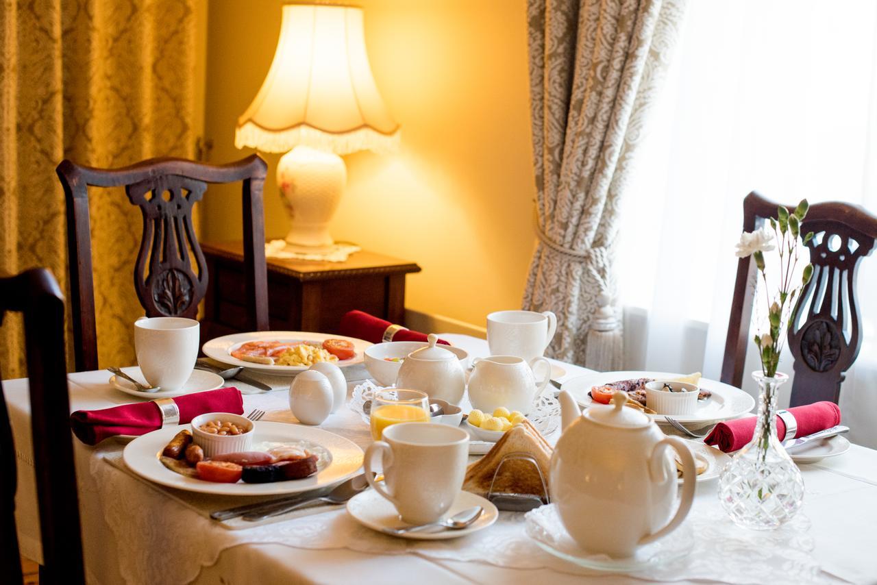Brennan'S Accommodation Glenties Bagian luar foto